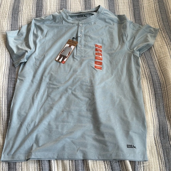Eddie Bauer Short Sleeve Henley - Picture 1 of 4